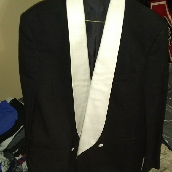 Suits vests - Picture 4 of 8